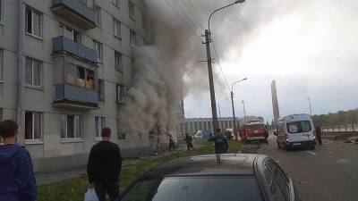 Жильцов дома на Краснопутиловской улице в Петербурге эвакуировали.