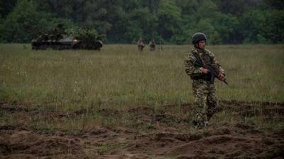 Украинская армия за сутки семь раз нарушила перемирие в ДНР