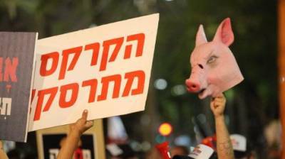 Больной коронавирусом выявлен среди участников митинга протеста в Тель-Авиве
