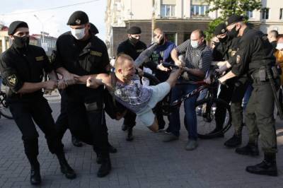На протестах в Беларуси задержали более 220 человек