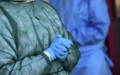 В Киргизии от пневмонии скончалась 21-летняя медсестра
