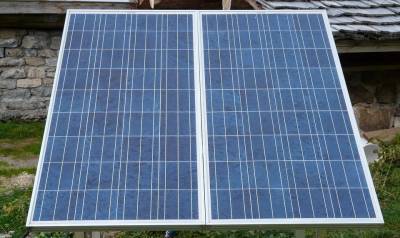 Ученые: Солнечная батарея новой генерации сохраняет энергию в жидком виде