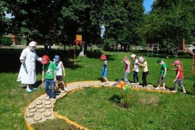 «Дорожка здоровья» появилась в одном из детских садов Серпухова