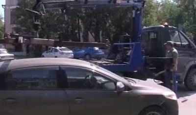 Еще пять бесхозных машин вывезли на штрафстоянку из центра Тюмени