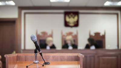 В Екатеринбурге троих полицейских осудили за изнасилование