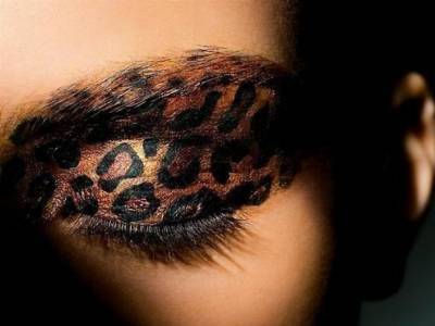 Подопечная Потапа показала стильный «леопардовый» макияж