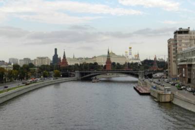 Уровень воды в Москве-реке превысил норму на два метра