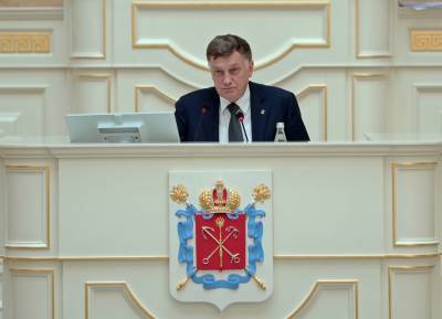 Спикер закса Вячеслав Макаров предложил противникам поправок к Конституции искать другую страну