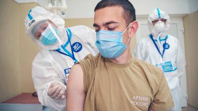 «Результаты будут известны до конца июля»: в России выписали первых добровольцев, испытавших вакцину от COVID-19