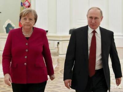 Меркель и Путин обсудили ситуацию на Донбассе