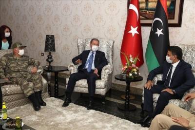 В Ливию прибыли турецкие военные инженеры для подготовки баз