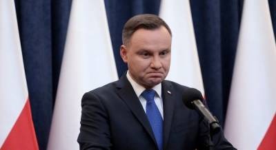 "Когда вы отберете Львов у Украины?": пранкер из России позвонил президенту Польши