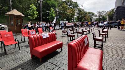 «Хочу, как Велюр»: рестораторы провели акцию протеста в Киеве