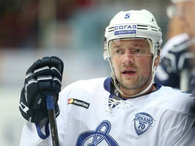 Хоккеист Илья Никулин официально завершил спортивную карьеру