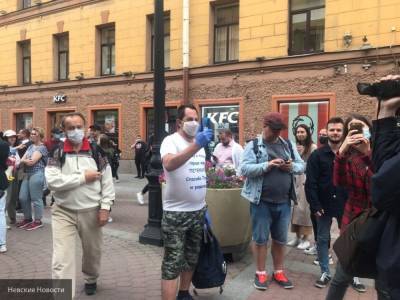 Провальную акцию против поправок к Конституции в Петербурге поддержали не более 60 человек