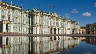 В Петербурге возобновили работу 14 музеев и выставочных залов
