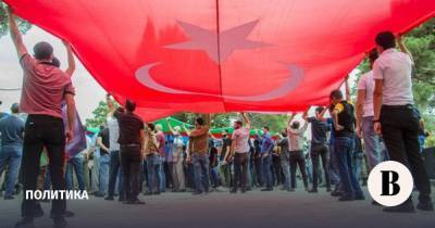 В Баку прошли массовые демонстрации за войну с Арменией