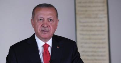 Эрдоган назвал попыткой оккупации неудавшийся "гюленовский переворот"