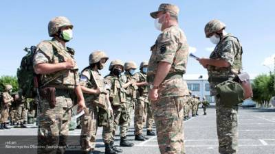 Армения и Азербайджан возобновили вооруженные столкновения на границе