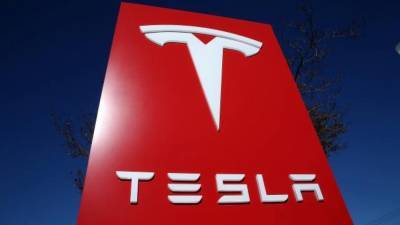 Немецкий суд постановил, что заявления Tesla об «автопилоте» и «полном самоуправлении» вводят в заблуждения
