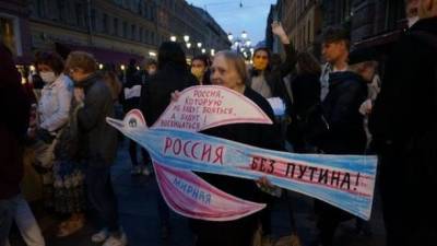 В Москве задержали почти 150 человек на протестах из-за "обнуления" президентских сроков Путина