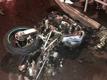 Ночью в Уфе загорелся мотоцикл после столкновения с иномаркой