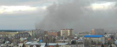 В Бердске столб черного дыма из военного городка напугал местных жителей