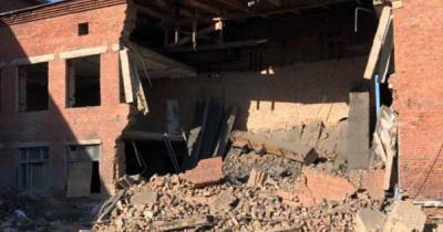 В Кузбассе частично обрушилось здание школы