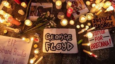 Родственники убитого в США Джорджа Флойда требуют компенсации