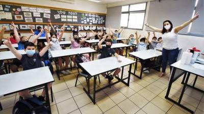 Родители и учителя против минпроса: в Израиле спорят о новом формате школьного обучения