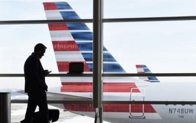 Каждому пятому сотруднику American Airlines грозит отпуск без содержания