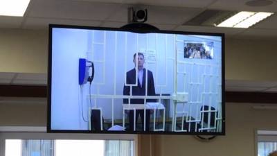 Губернатора Хабаровского края Сергея Фургала оставили под арестом — видео из зала суда