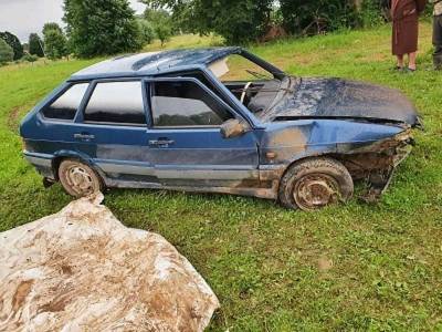 В Смоленской области автоледи серьезно пострадала в ДТП