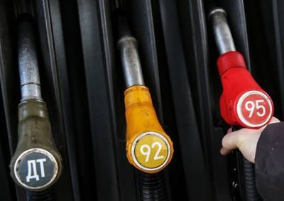 В Крыму снизили цены на бензин