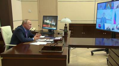Владимир Путин провел первое совещание по федеральному бюджету на предстоящий и три последующих года