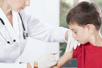 Из-за пандемии коронавируса рекордное количество детей не получает прививки вовремя