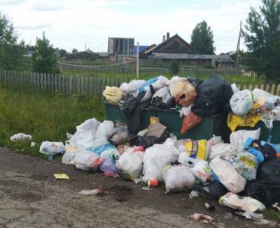 Жители Моряковского Затона жалуются на перебои с вывозом мусора
