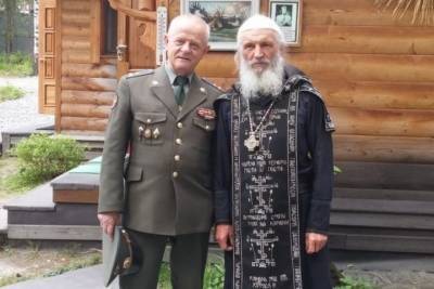 Полковник ГРУ Квачков приехал к схиигумену Сергию