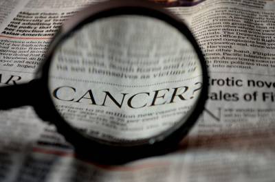 Медики назвали запор одним из симптомов рака легких