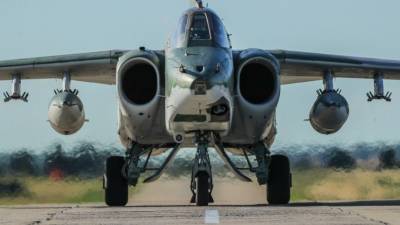 Российский штурмовик Су-25СМ3 назвали «огнедышащим летающим танком» в Великобритании