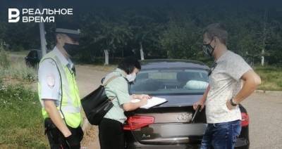 В Татарстане приставы за долги арестовали два автомобиля
