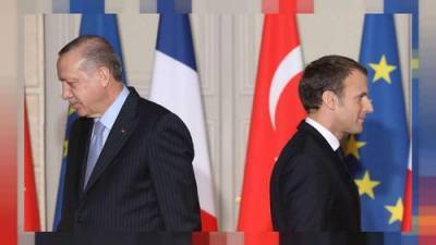 США предложили свое посредничество в конфликте Франции и Турции