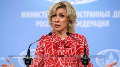Захарова заявила об изучении Москвой ситуации с российскими СМИ в Прибалтике