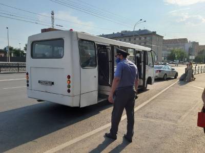 Автобус, который должен был везти к схиигумену Сергию его поклонников, сняли с маршрута