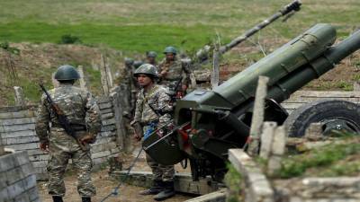 Бои на границе Армении и Азербайджана продолжаются