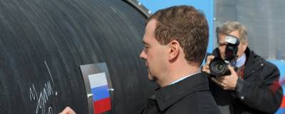 Медведев: Строительство «Северного потока-2» будет завершено