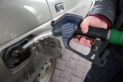 ФАС и Минэнерго нашли способ уменьшить цены на бензин