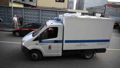 Полицейского в Москве задержали за взятку в 1,5 млн рублей