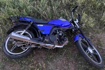 Водители мотоциклов без прав и без шлемов попали в серьезные ДТП в Бурятии