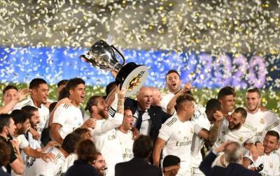 Реал обошел Барселону по количеству трофеев в истории